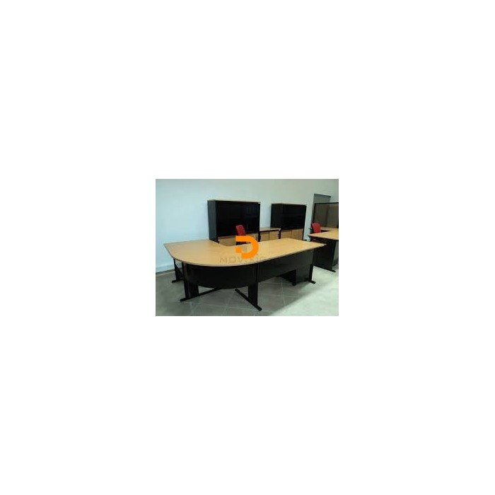 SECRETARIA CLASSICA CURVA EM L